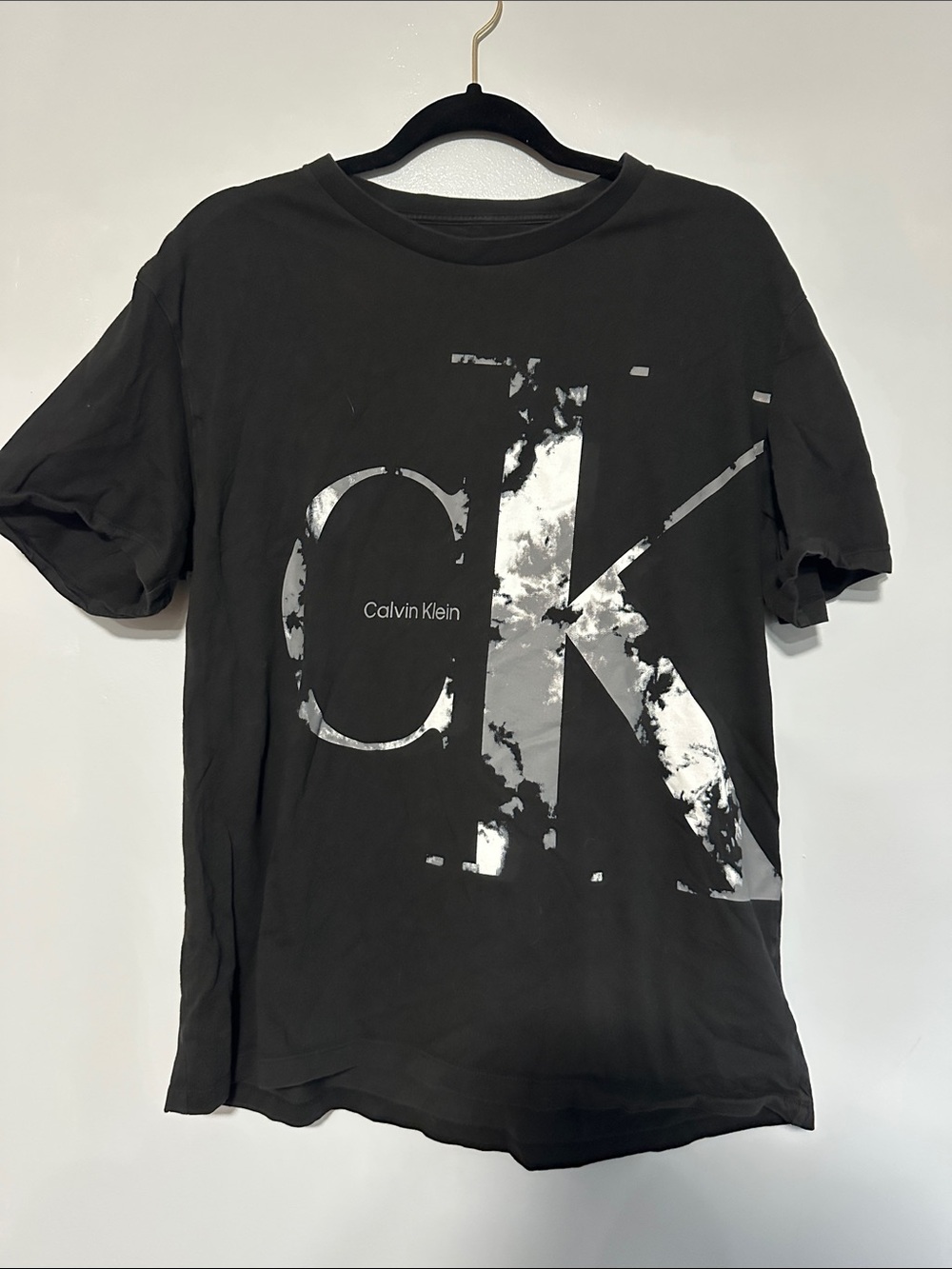 Black Calvin Klein T-shirt
